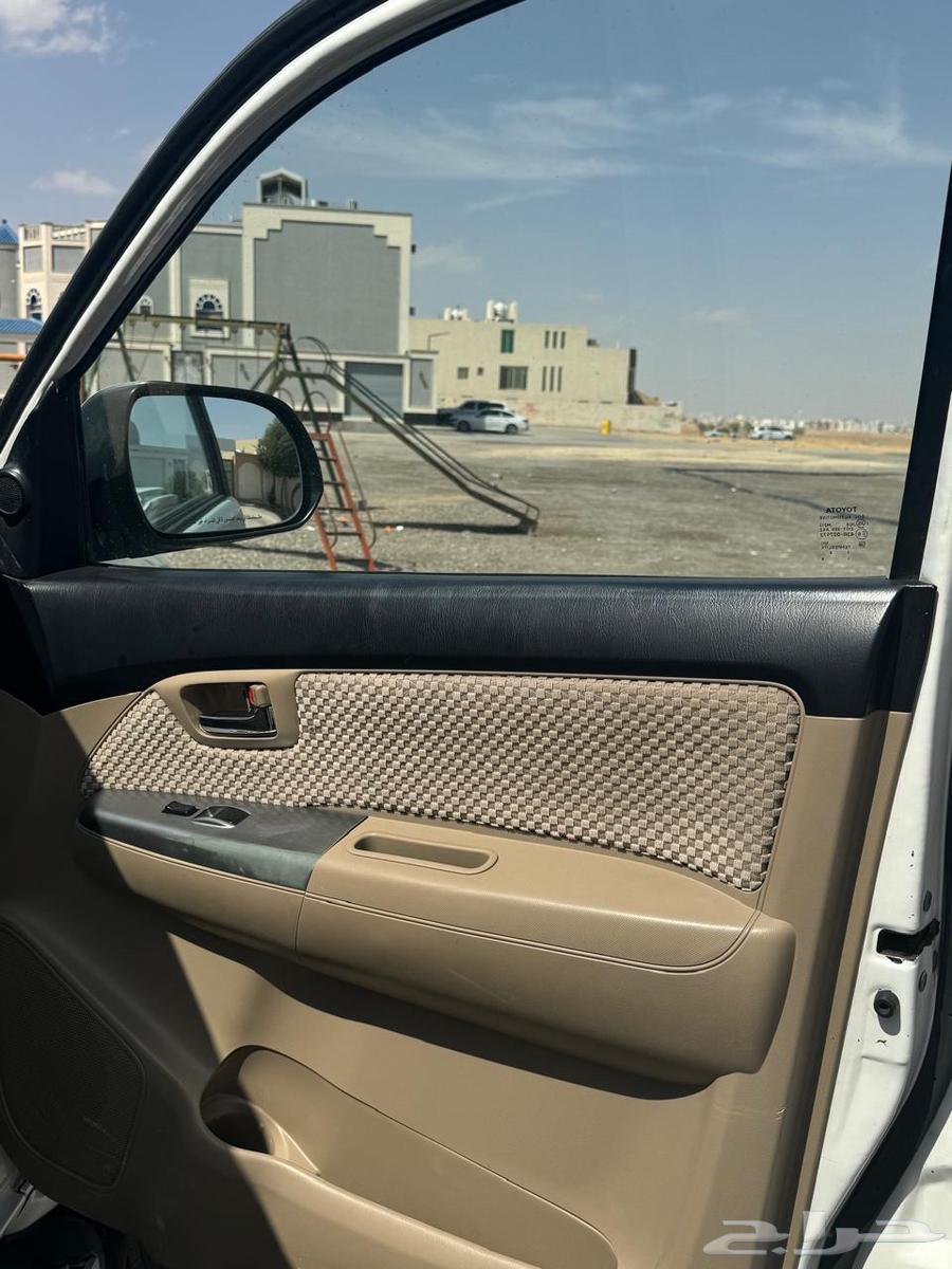 فورتشنر أبيض 2015 قير أتوماتيك بدون دبل64384799743106112