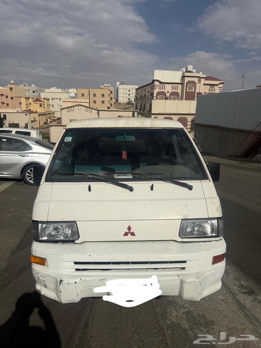 باص ميتسوبيشي للإيجار64373905814018110