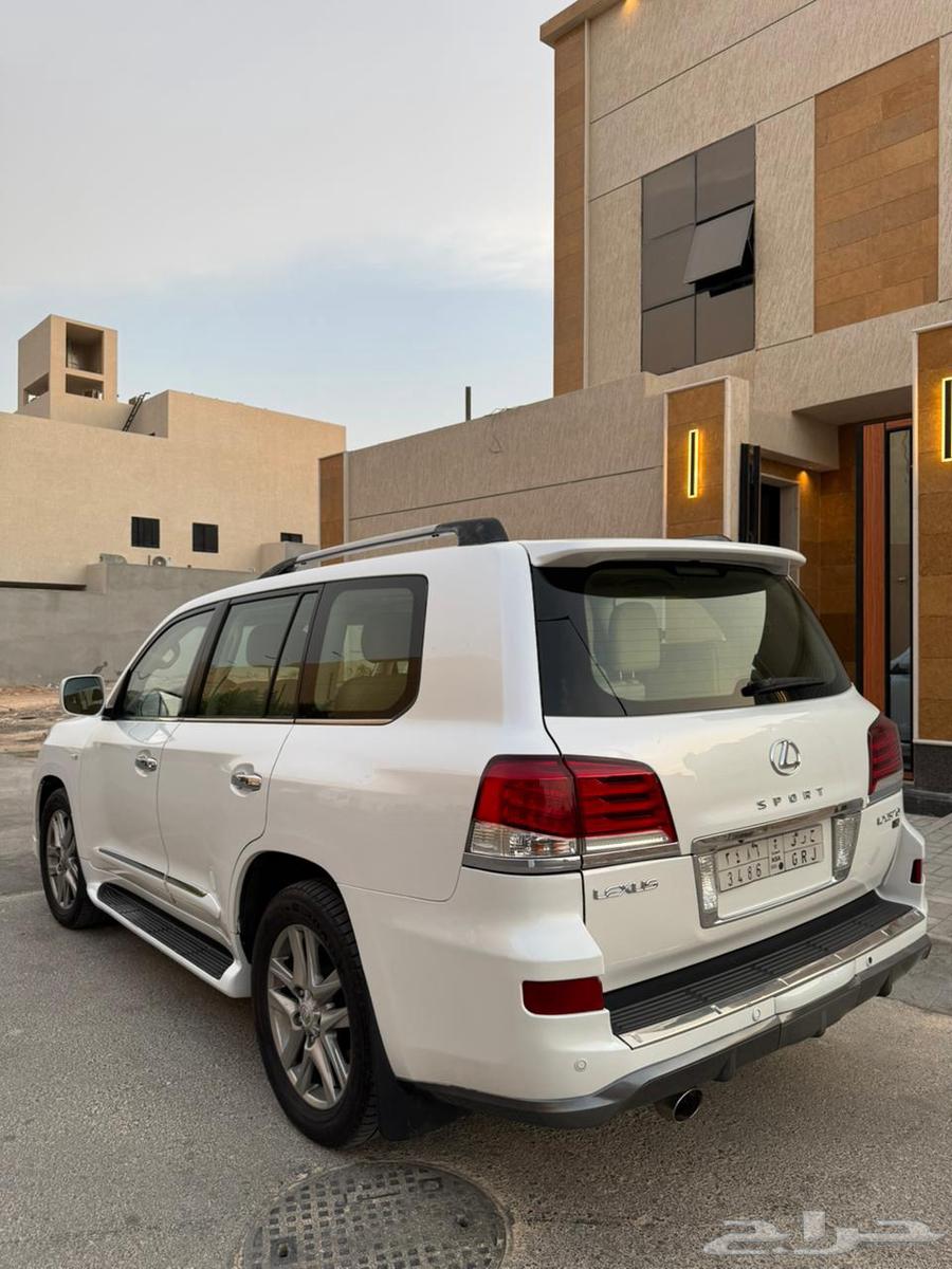 جيب لكزس للبيع64383150168963114