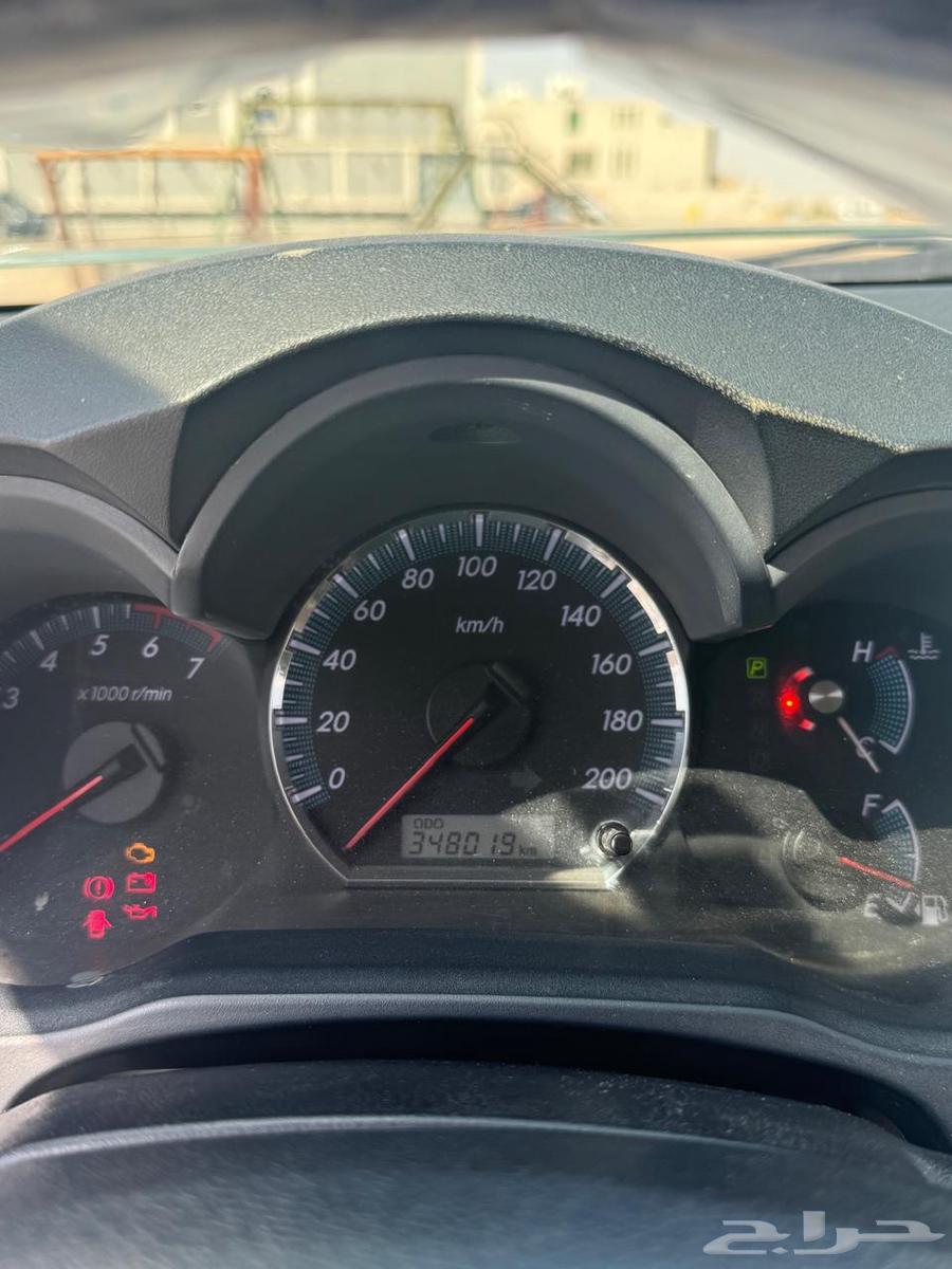 فورتشنر أبيض 2015 قير أتوماتيك بدون دبل64384799743106110