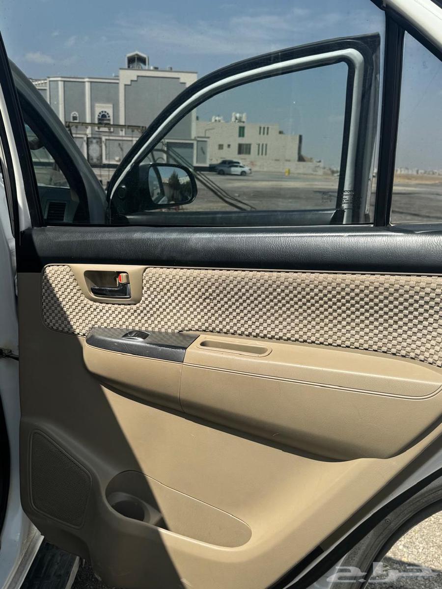 فورتشنر أبيض 2015 قير أتوماتيك بدون دبل64384799743106111