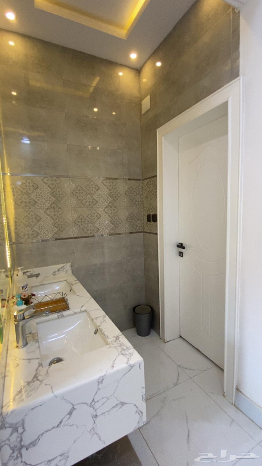 Ground floor and upper floors for sale in Al-Raqi neighborhood, Khamis Mushait63613338238593113