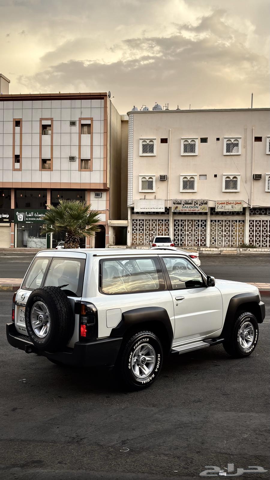 فتك 2015 ماشي 180 الموتر بوضع الوكاله كتيب الوكاله موجود64386011874051110