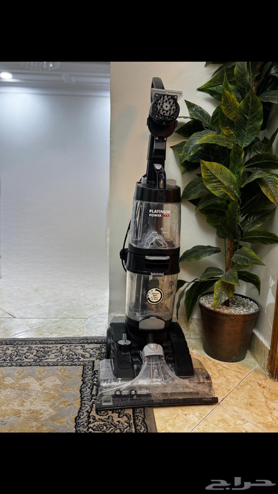 Furniture cleaning device for sofas and mattresses64174908593027110