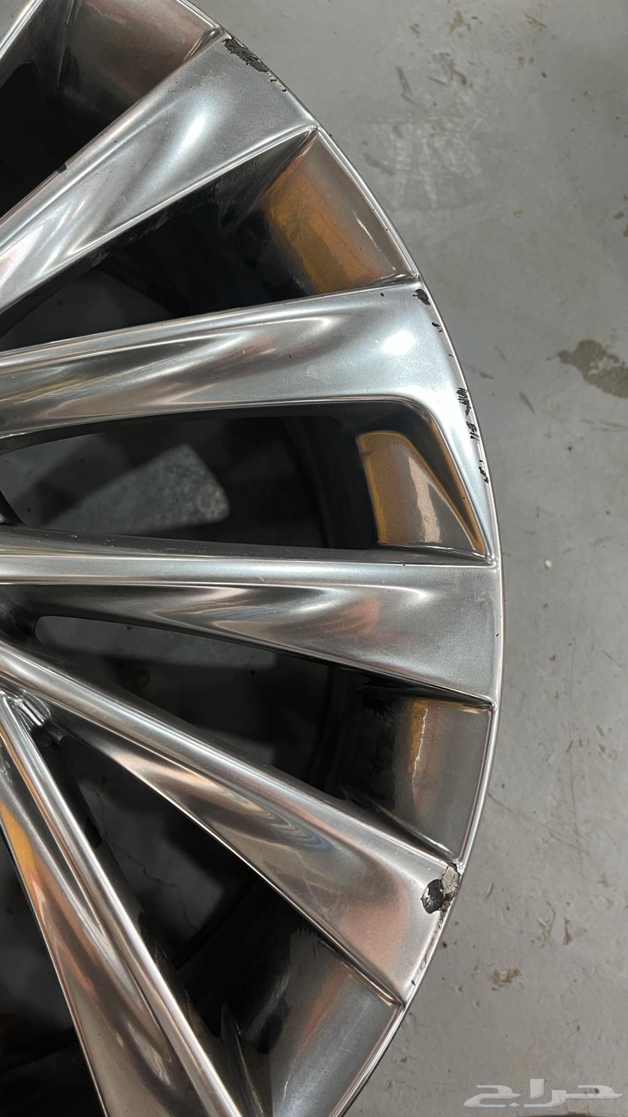 جنوط لكسز Es35064385733363073111