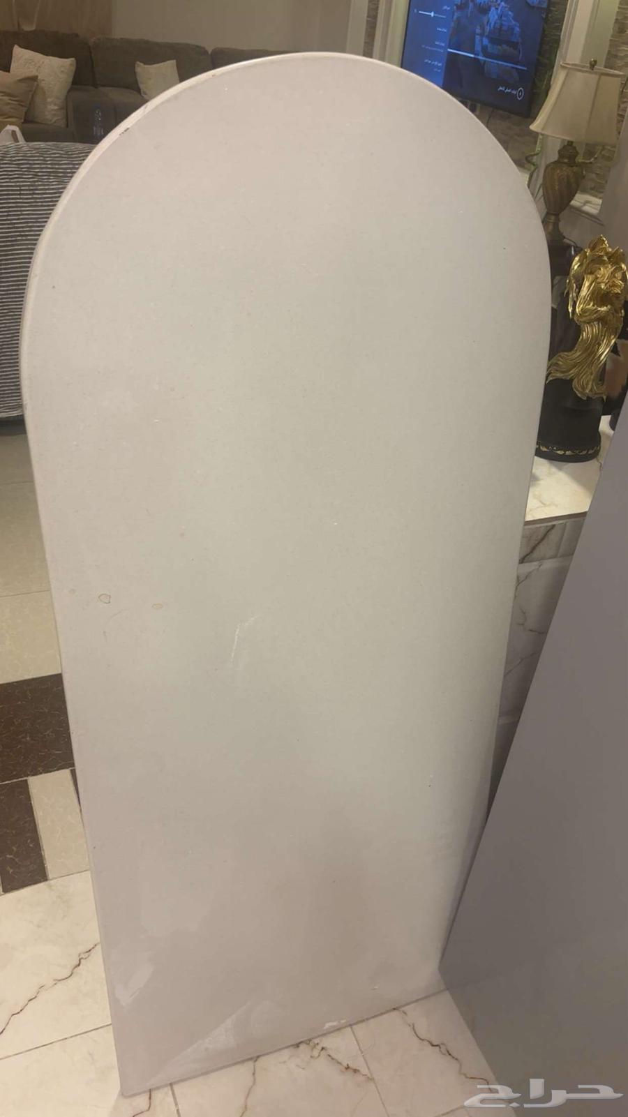 Marble table with marble column63960322061185112