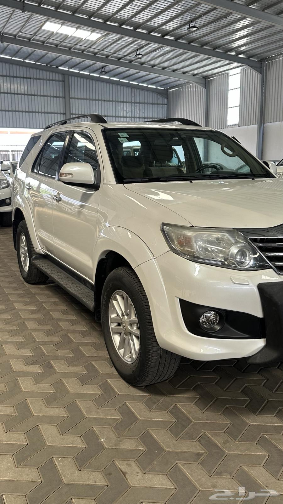 فورتشنر موديل 2012 سته سلندر قير تماتيك64396102451587113