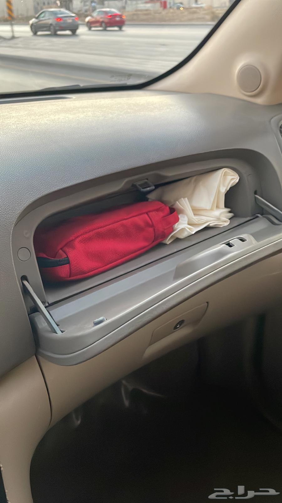 Kia Carnival 2007, clean, second owner, suitable for transporting students64389722978946110