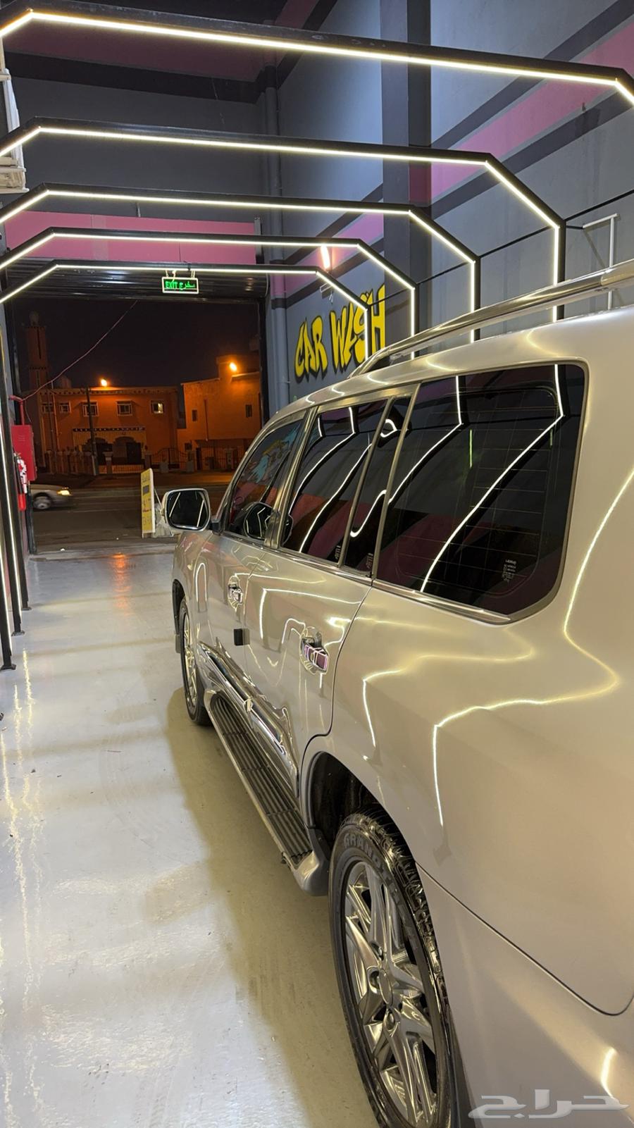 Lexus 2011, sold 201564385775571715112