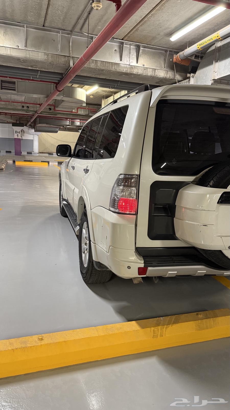 للبيع   ميتسوبيشي باجيرو فل كامل 2011 نظيف جدا64387369091841113