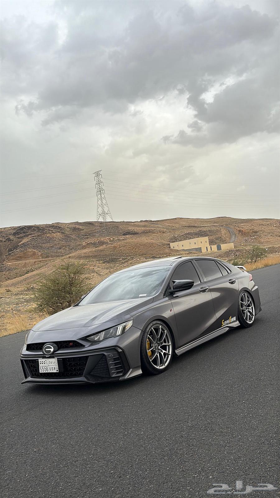 جنط لي البيع مقاس 19 8.564385662705538110