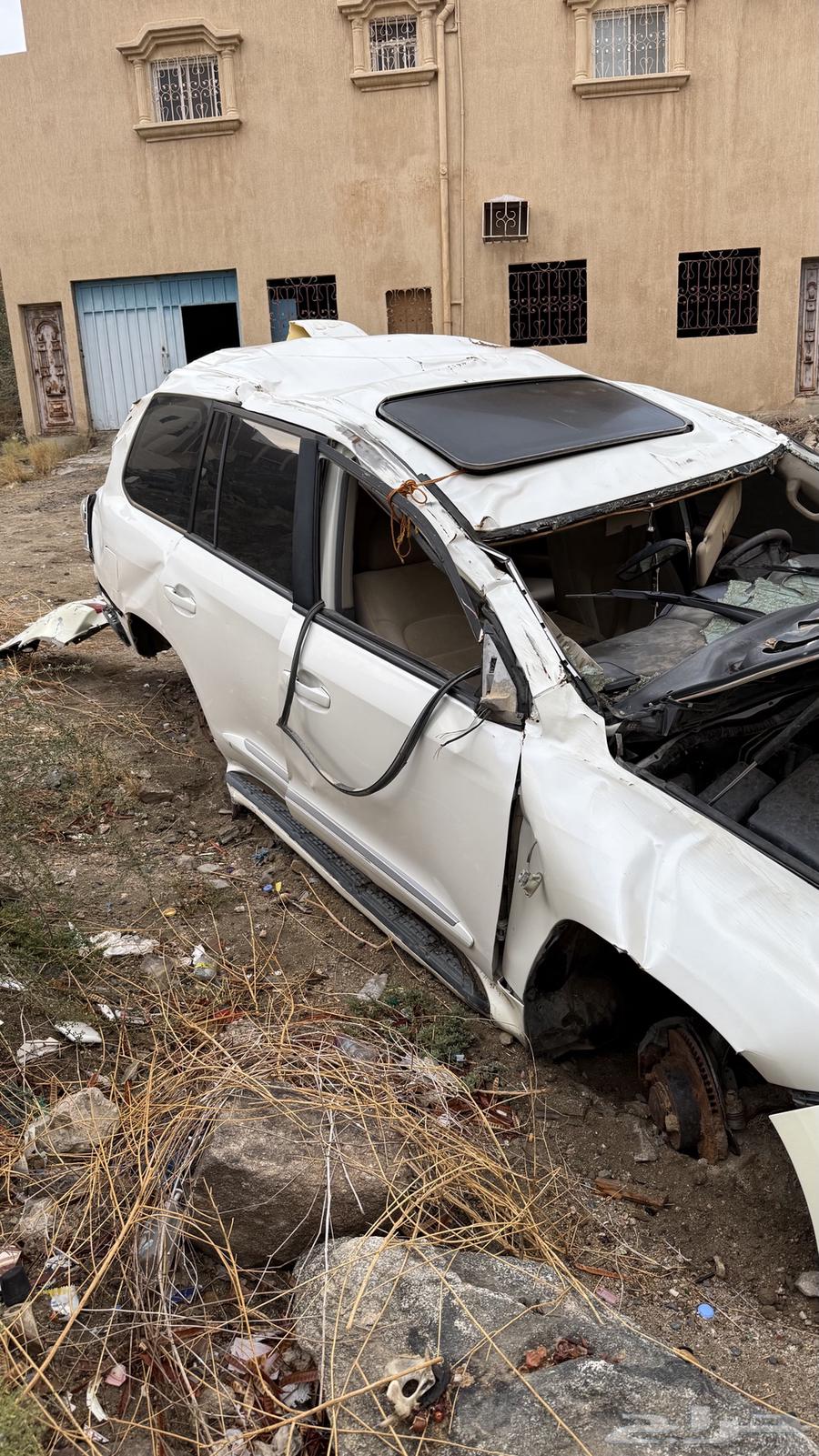 صالون فكسار 2011 للبيع مصدوم64386598961537112