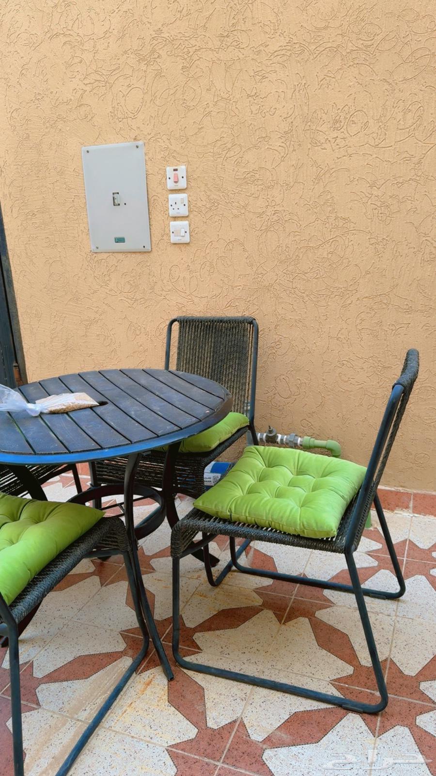 كراسي وطاوله للحدايق64193696205058111