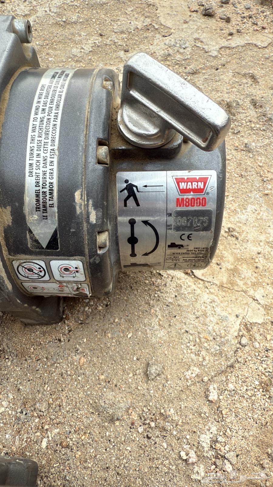 ونش سحب نظيفة جدا عدد 2. 12 فولت64396102379649111