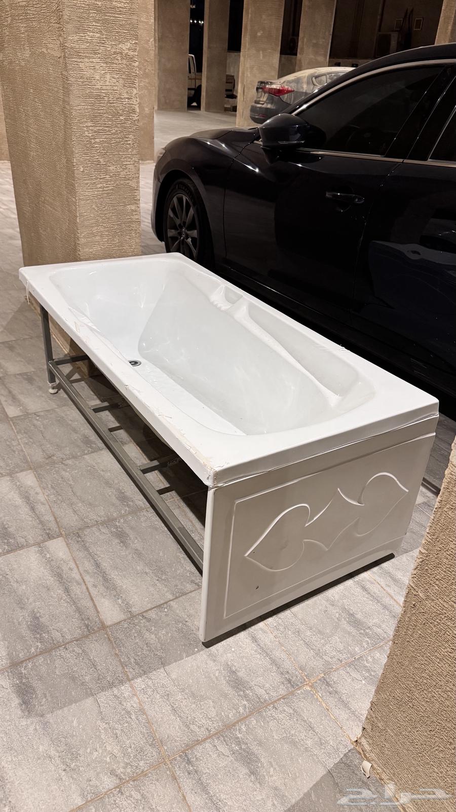 بانيو جديد64179342570370110