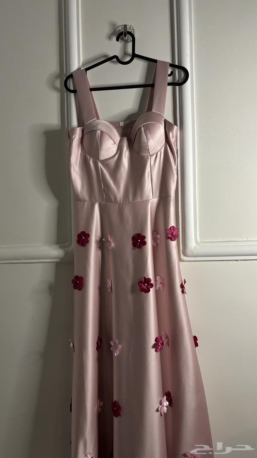 فساتين للبيع64186073014403112