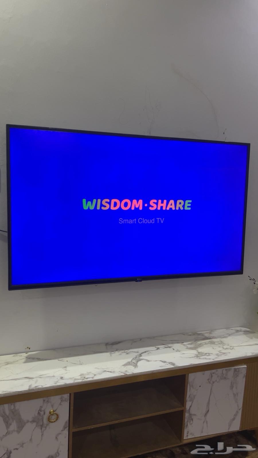 مكيف وشاشه64390443935105110