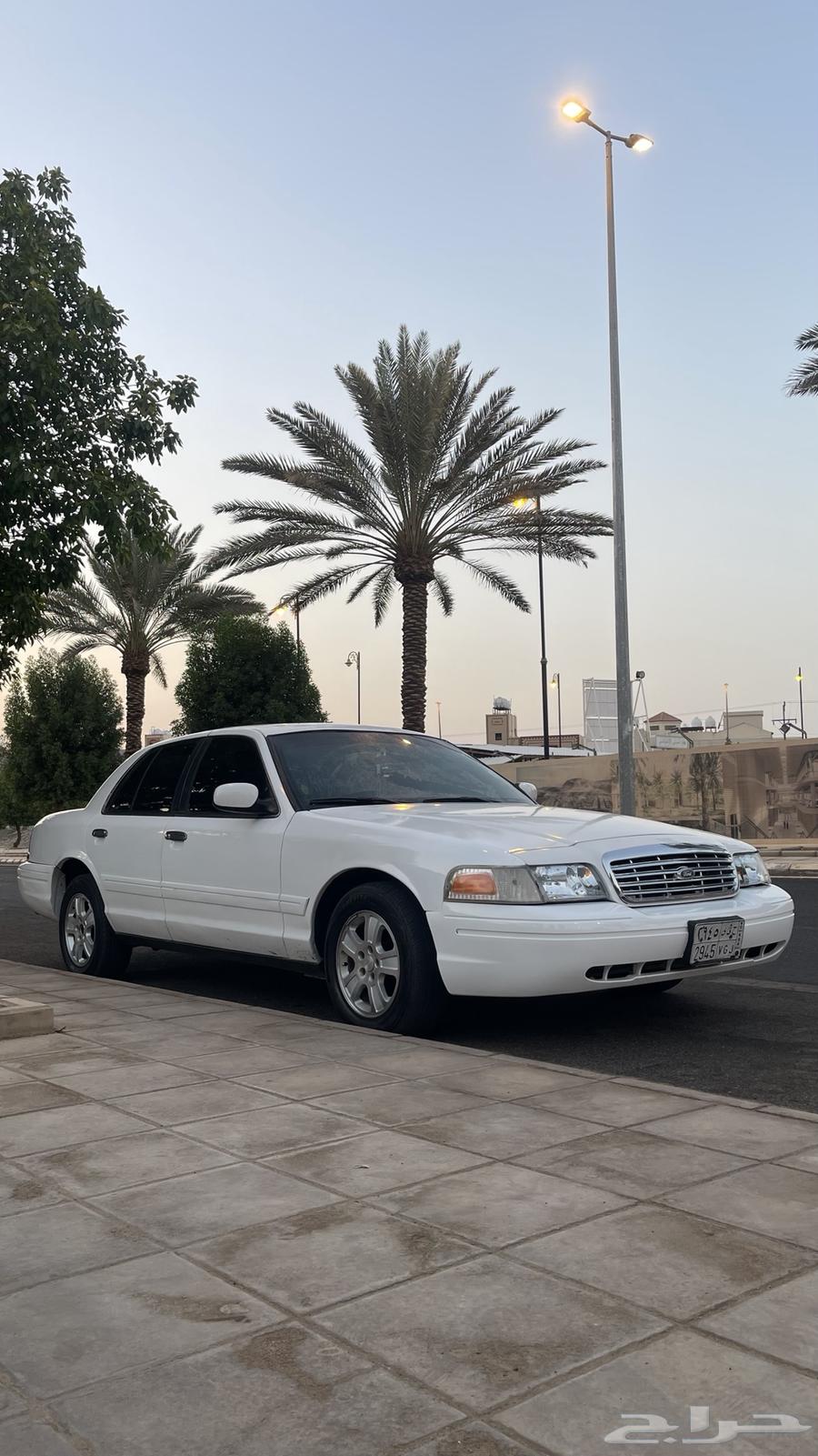 فورد كراون فكتوريا فئة LX (امريكي)64386683018241113
