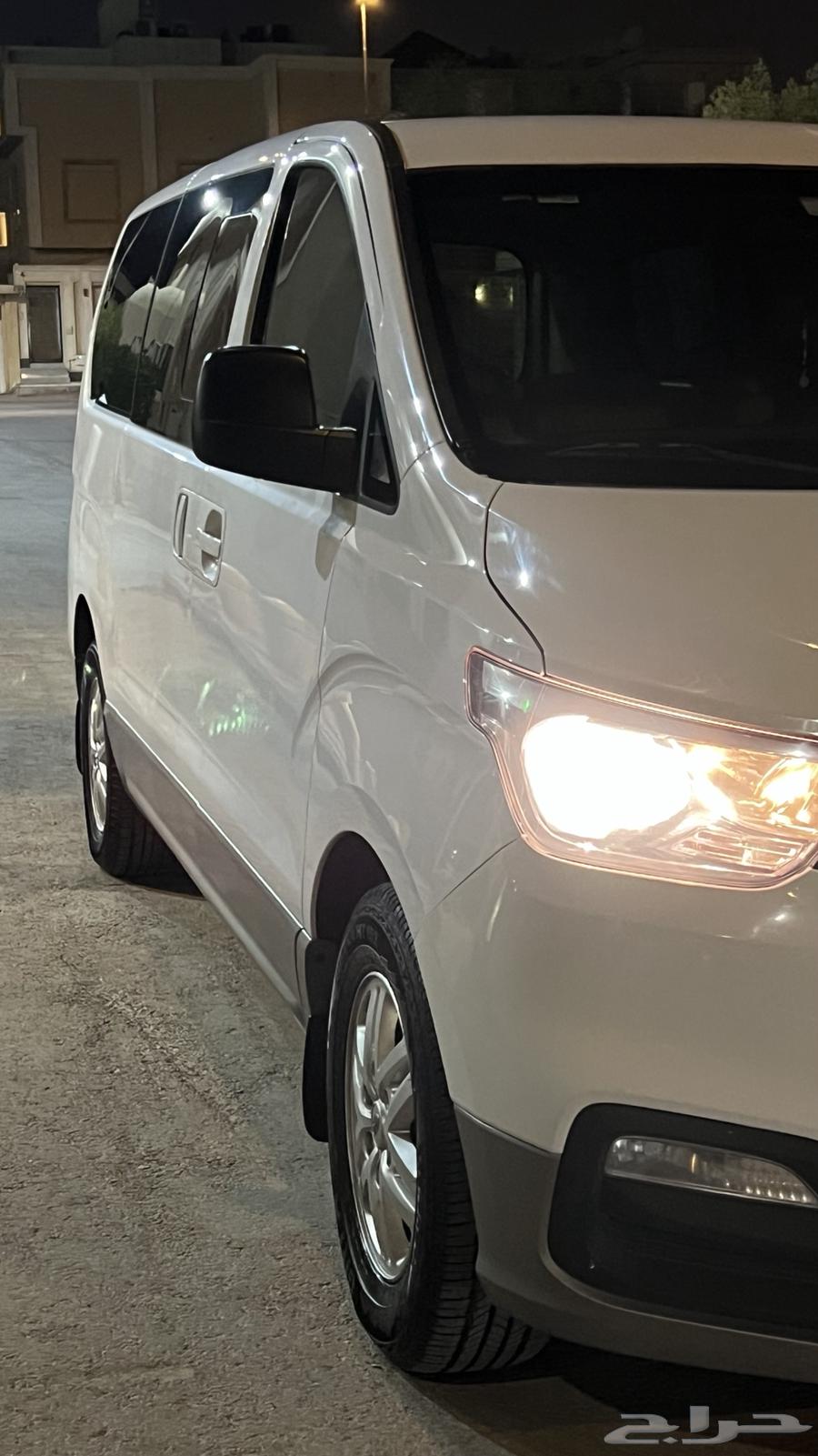 هيونداي H1 للإيجار مع سائق64385299618947110