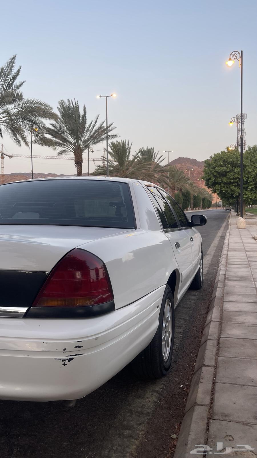 فورد كراون فكتوريا فئة LX (امريكي)64386683018241114