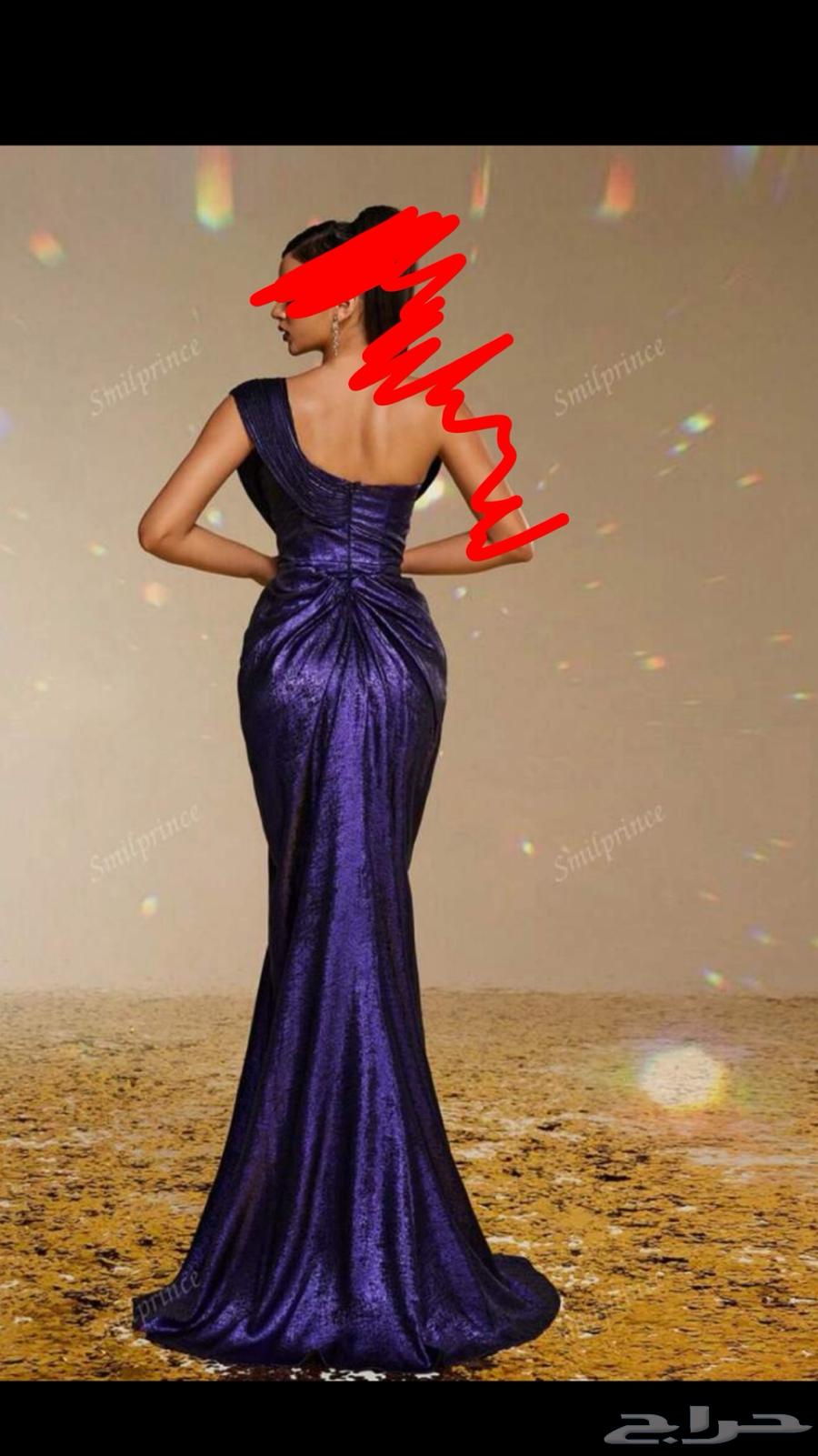 فستان لبسه وحده 4 ساعات ب15064194453901955110