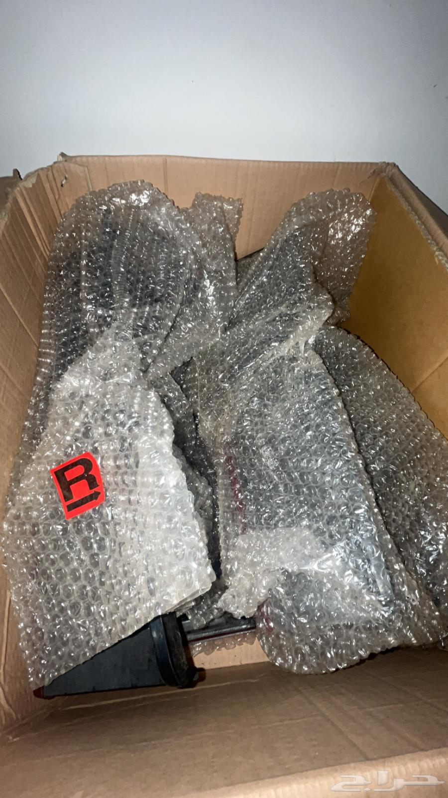 صطبات خلفيه تاهو مخزنة64385956294017110