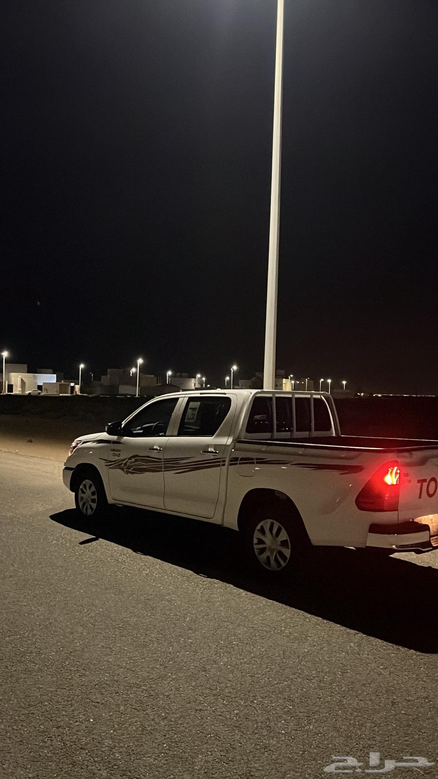 للبيع هايلوكس ديزل 2024 GL نظيفه جدا64386682949251113