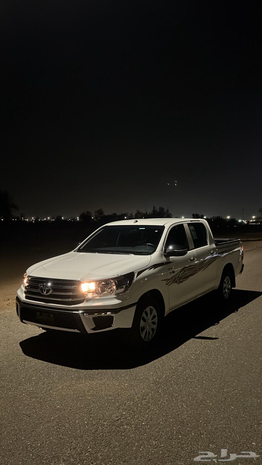 للبيع هايلوكس ديزل 2024 GL نظيفه جدا64386682949251110