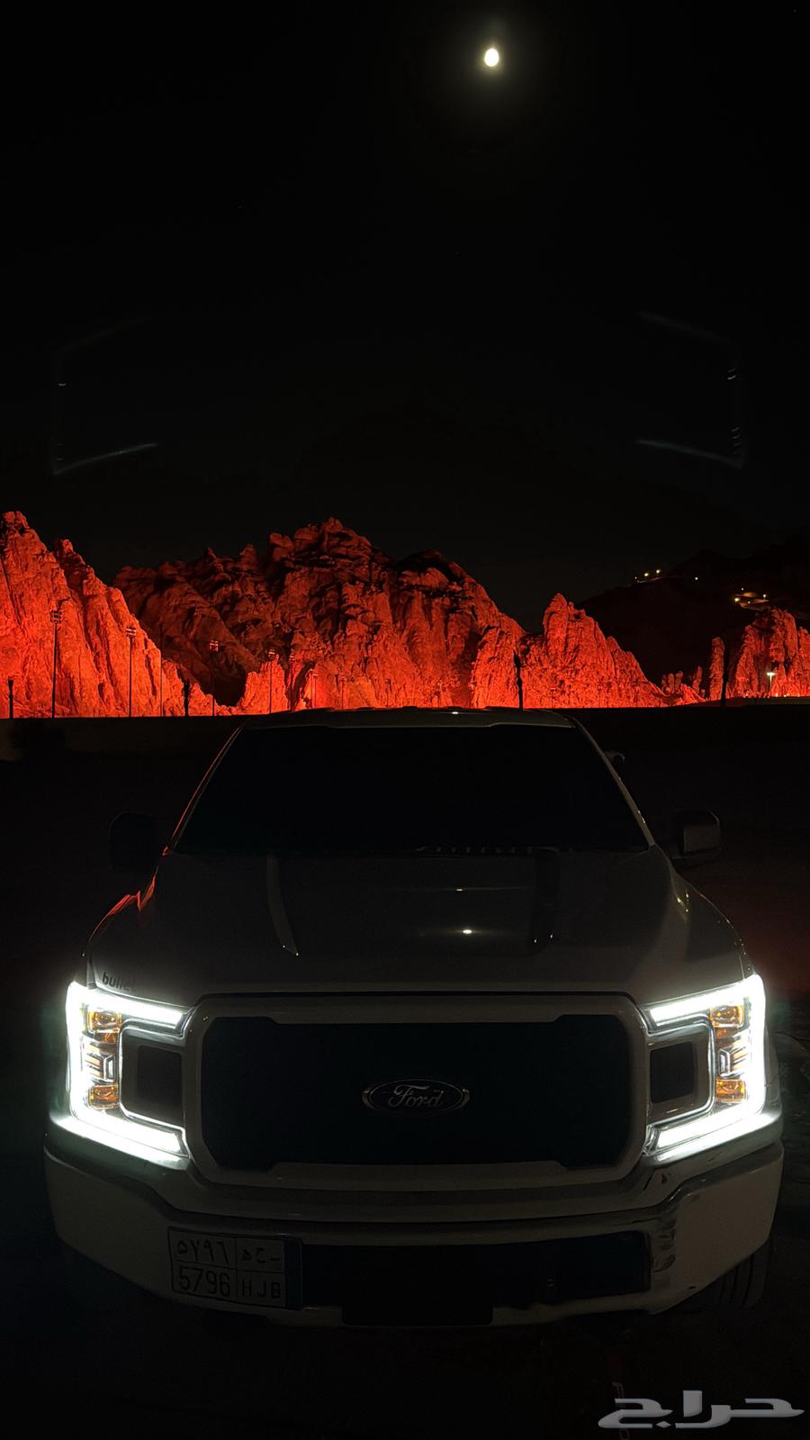 There is an issue with the transmission and the sale is permitted F150 2018 Camaro 5.063667520063361112