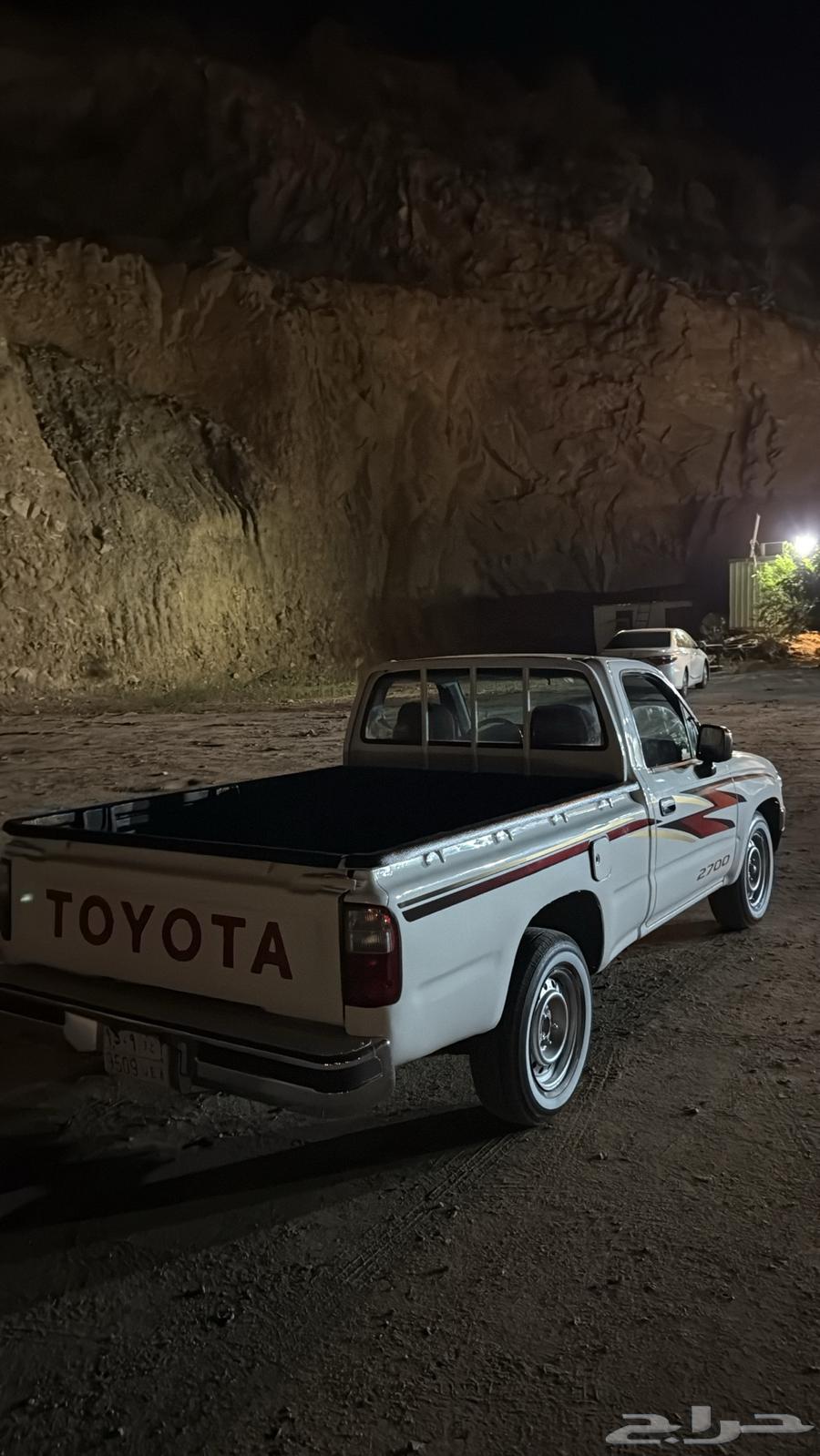 HiLux 9964391259251201110