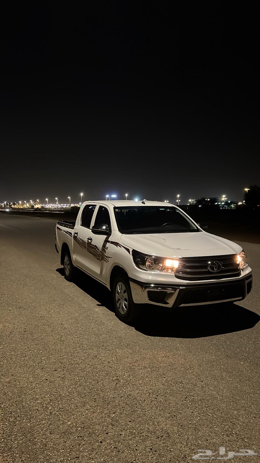 للبيع هايلوكس ديزل 2024 GL نظيفه جدا64386682949251112