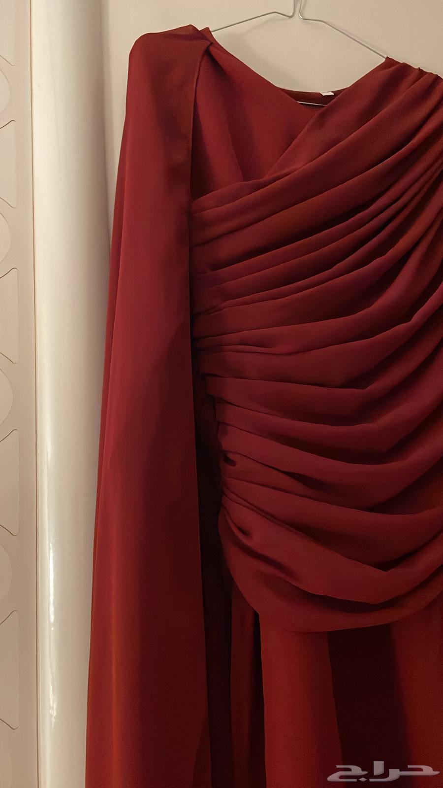 فستان احمر طويل جديد64197899285122114