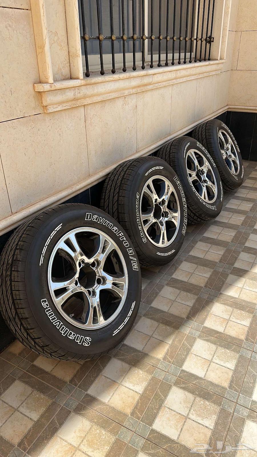 Hankook-like tires (imported from Abu Saher) with butterfly rims64390995312258110