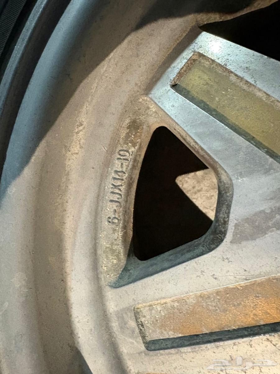 جنوط zx بخاخ اصليات نظيفة مطلوب 1500(مافيها ضربات)64386096171905114