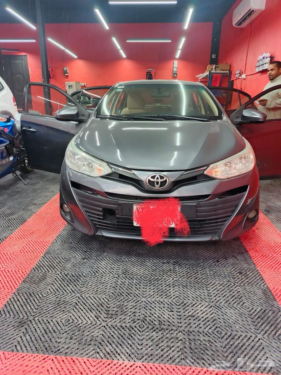 تويوتا يارس64385775494018113