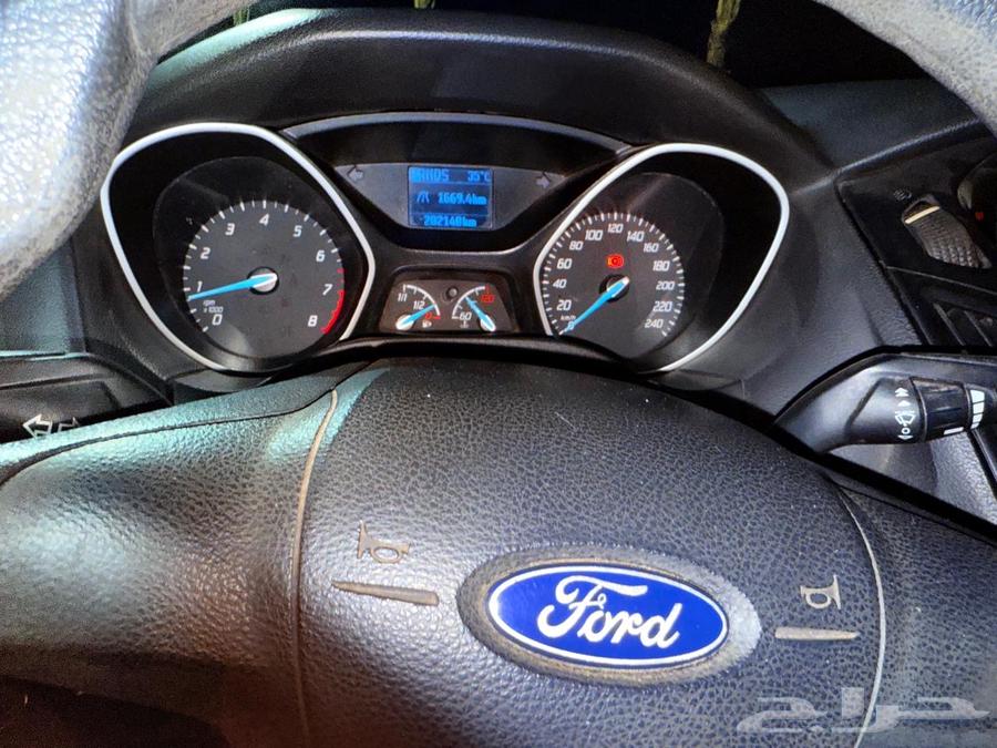 للبيع فورد فوكس 2012 قير اوتومتك السعر 15500 قابل للتفاوض64392621258371112