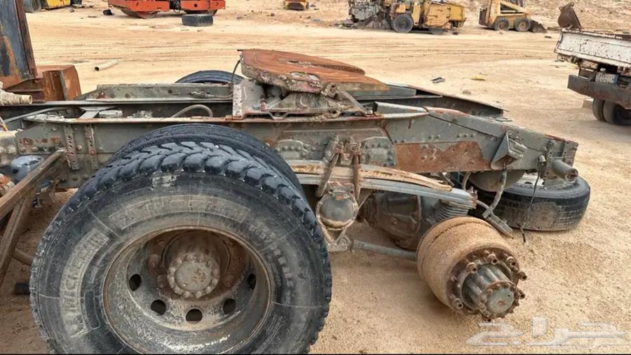 للبيع فولفو سقس موديل 90 تشليح ( مسقط)64389916327041114