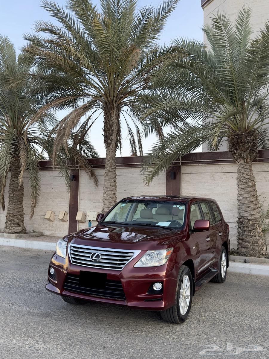 Lexus 2010 - LX570 Abdul Latif Jameel .64396337330178110