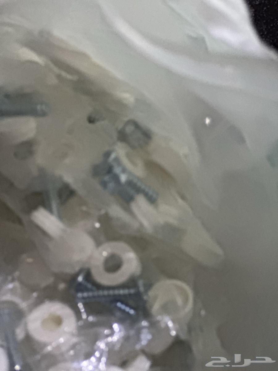 مسامير مرور ل  لوحة سيارات مسامير اصلي جديده لكل سيارات64387132145539113