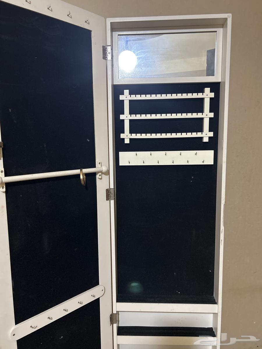 رفوف ودولاب64190193114115111