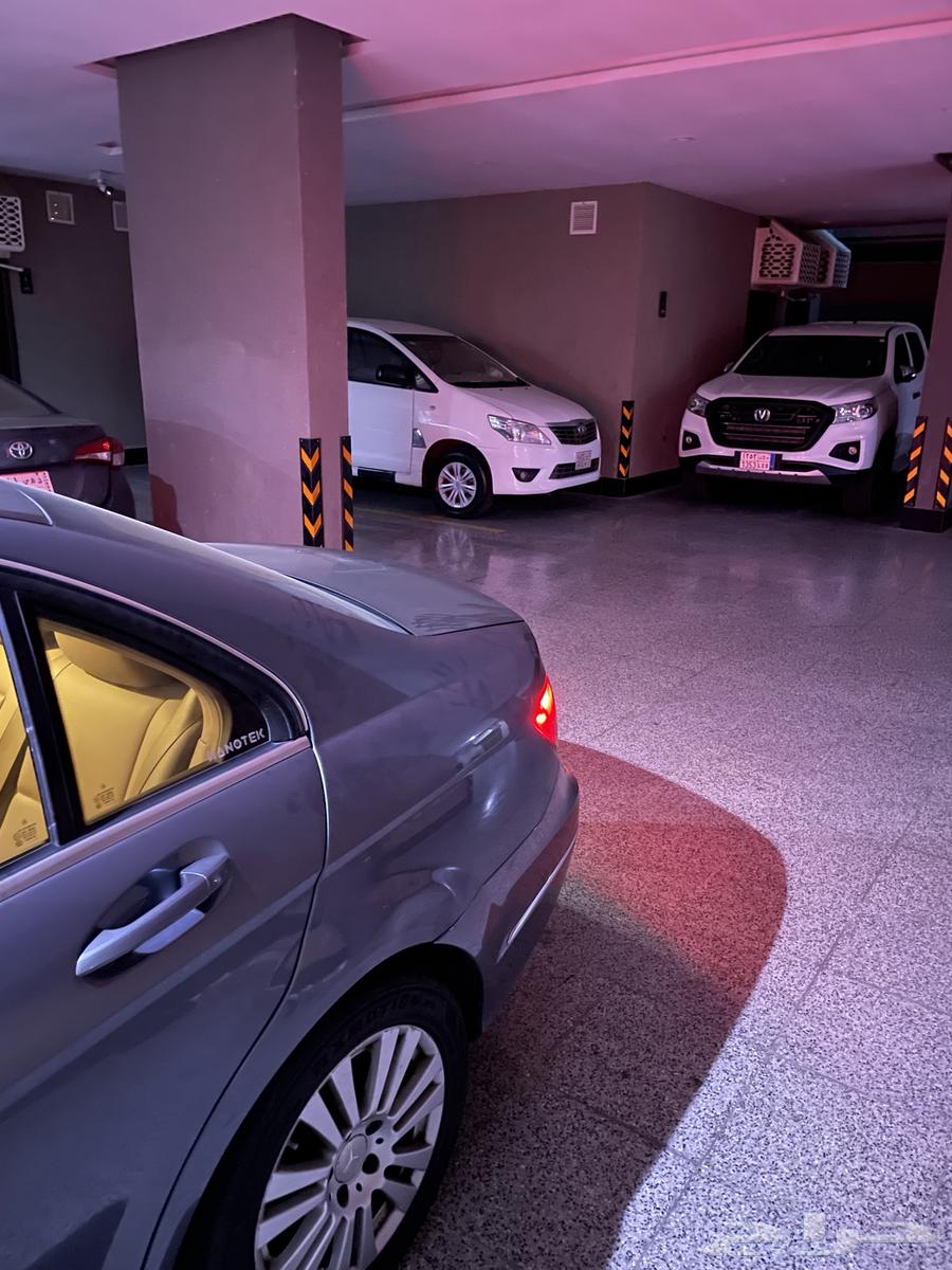 Mercedes 201264386543144065112