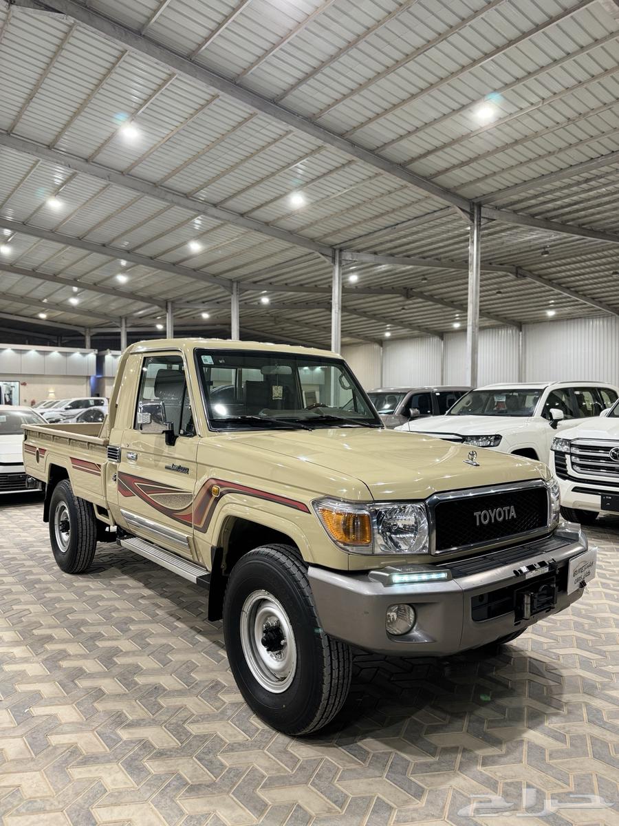 تويوتا شاص فل كامل 2016(تم البيع )64387981864451112