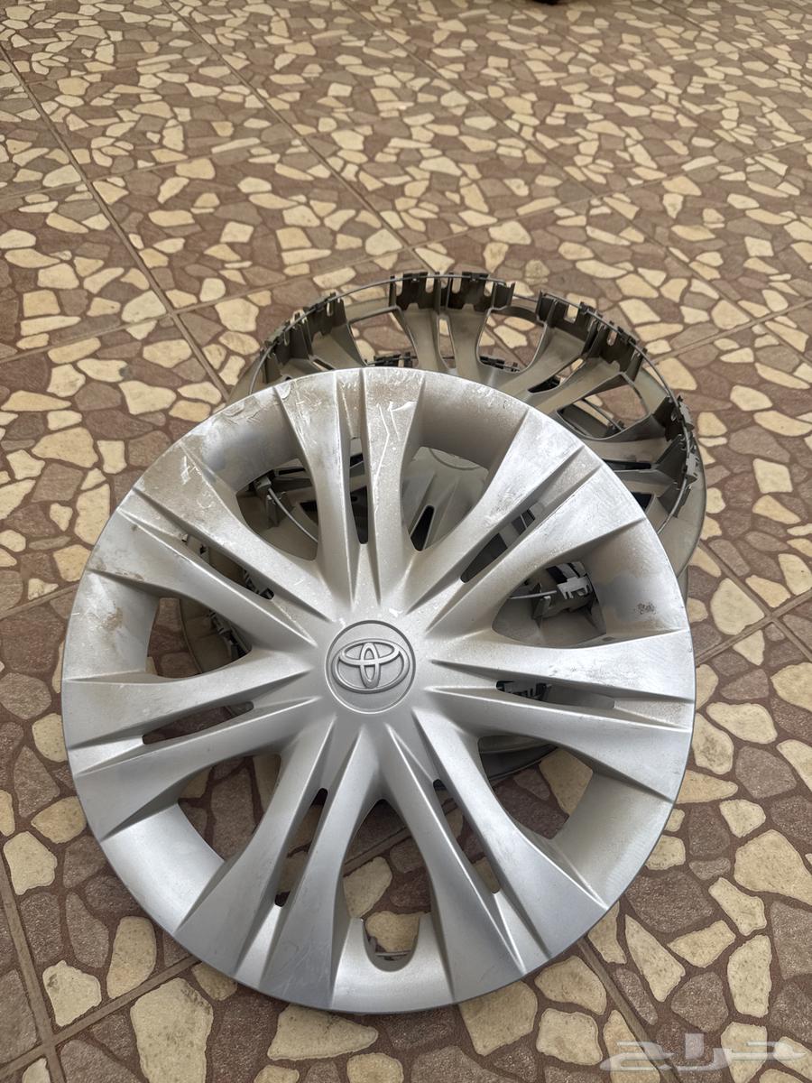 طيس اصلية حق الهايلوكس64392305570563111