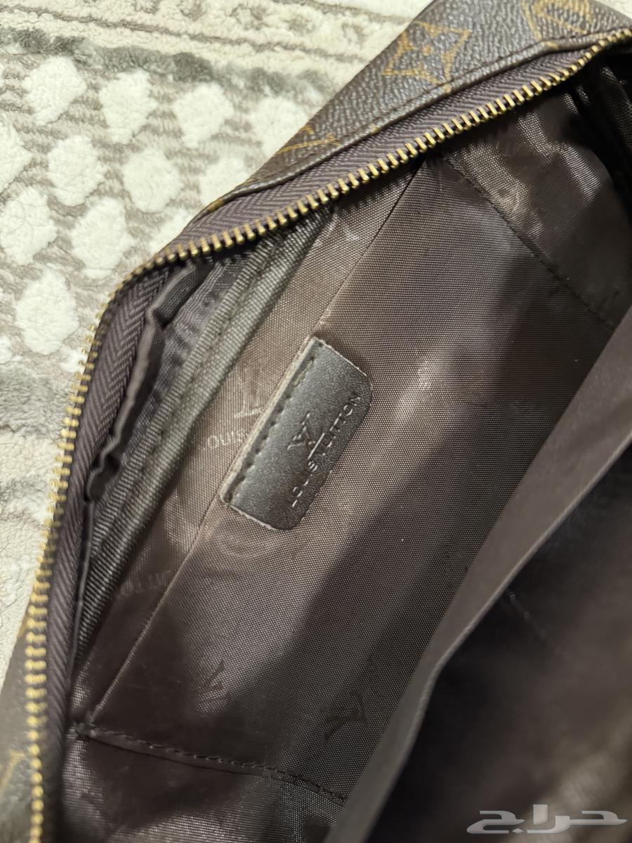 شنطة لويس فيتون ماستر64178105749506113