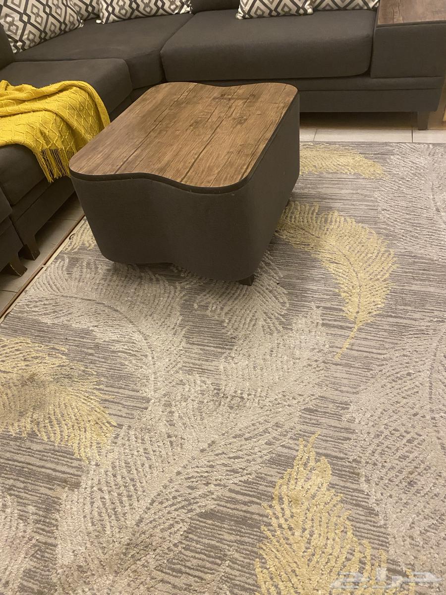 Gray sofa set with table and parquet for sale, almost new without any defect64187161221762111