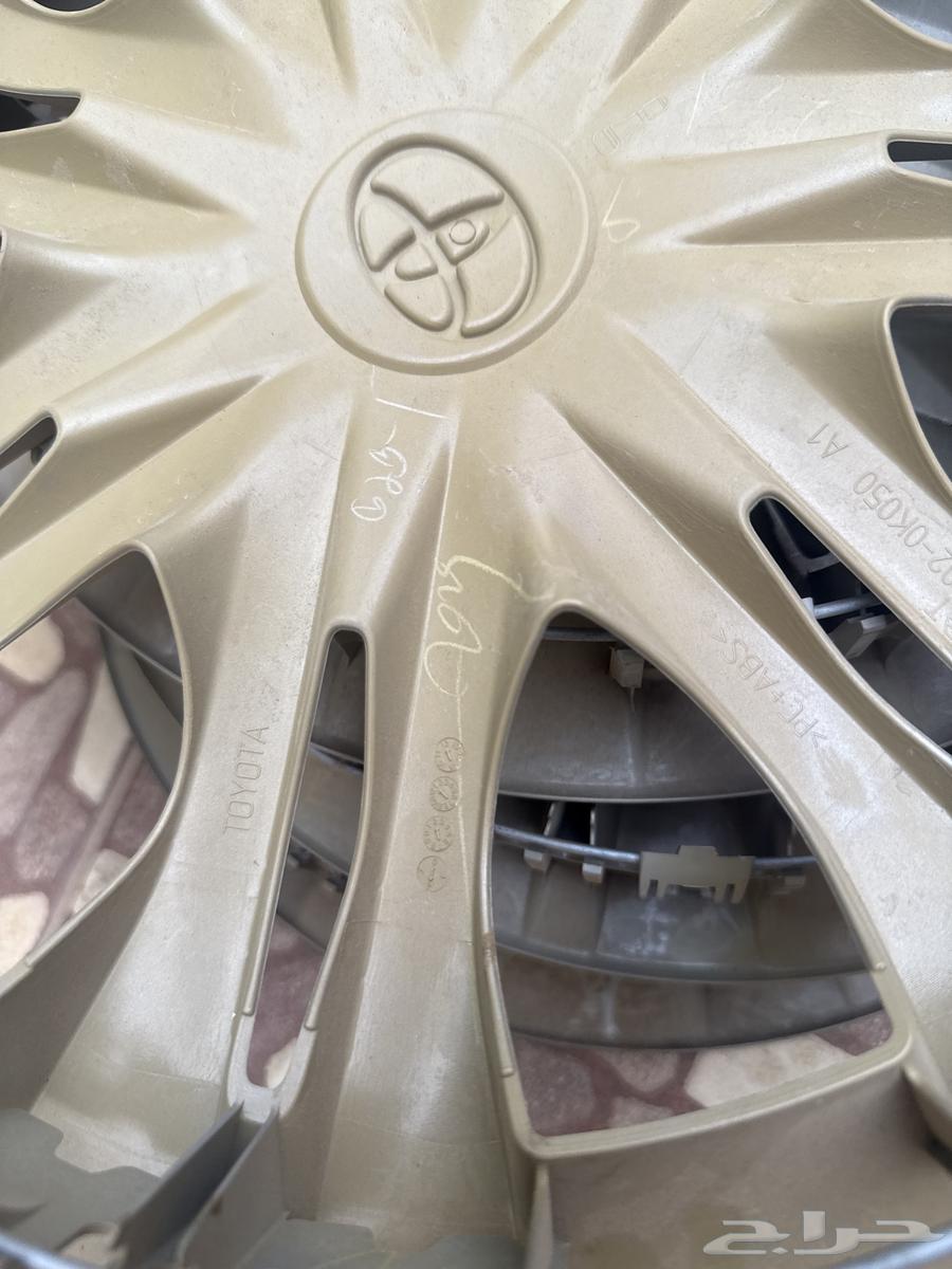 طيس اصلية حق الهايلوكس64392305570563110