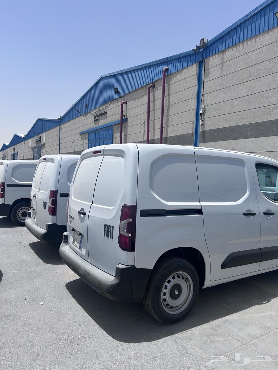 40 ايكو سوزوكي 2025 للايجار ودوبان فيات 202564378992555907113