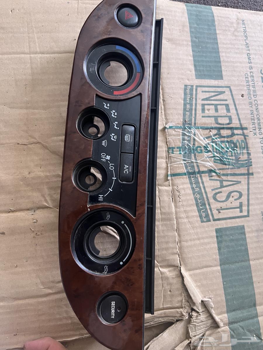 Original 2006 Camry Air Conditioner Control Knob and Below64386947654529111