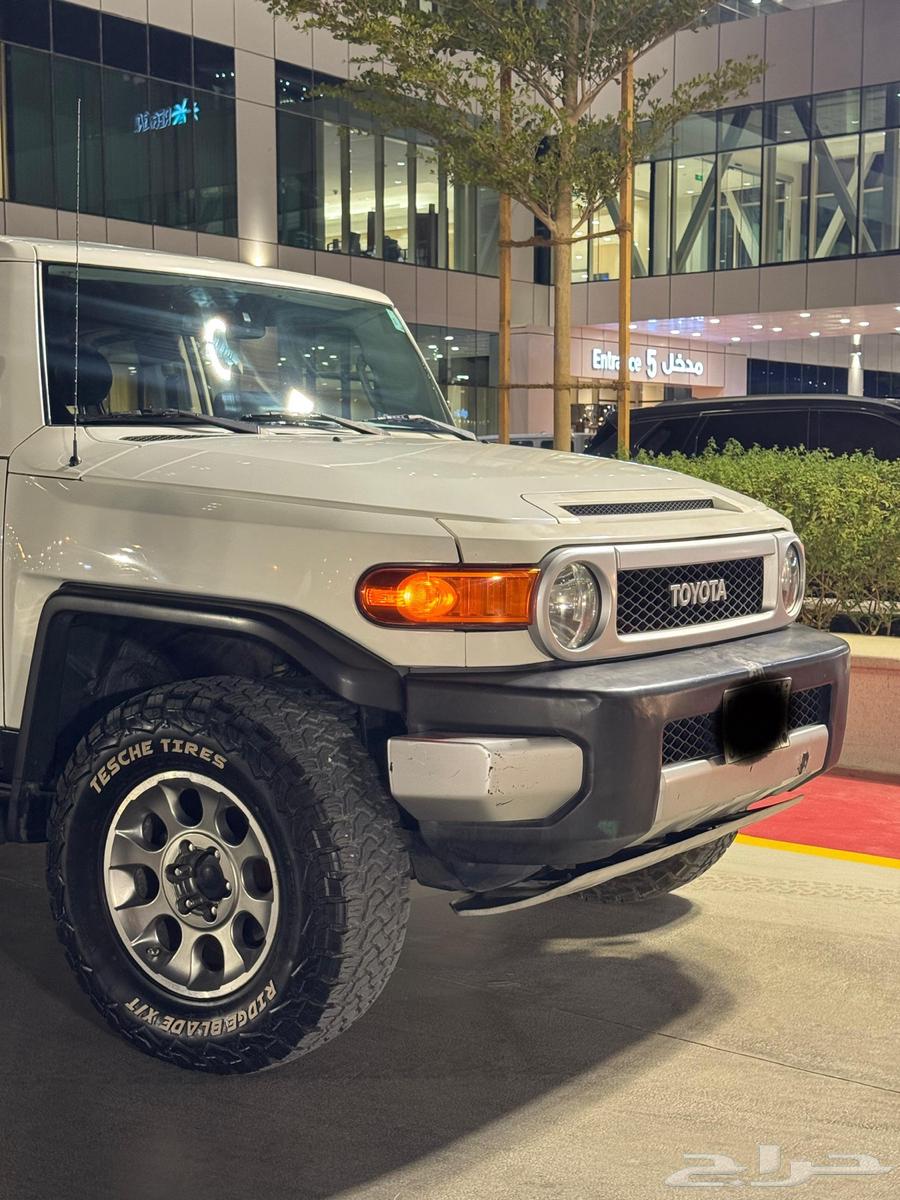 تويوتا FJ كروزر موديل 2012 فل كامل البدي وكالة مالك أول64396644553474112