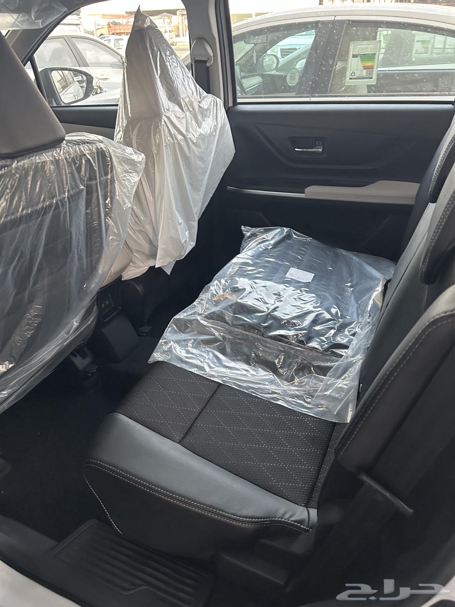 تويوتا فيلوز 2025 فل كامل64379267853443113